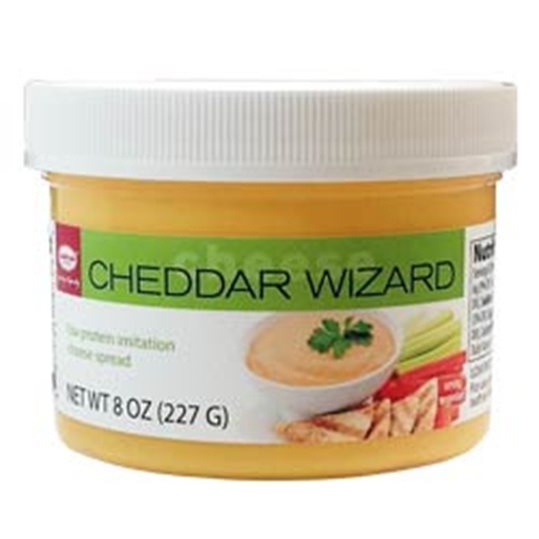 227 gram green white and yellow container of Cambrooke Cheddar Wizard